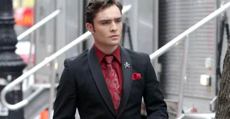 Ed Westwick nudo in Me You Madness, le foto