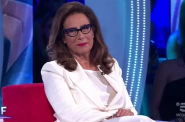 Grande Fratello, quando Cesara Buonamici rispondeva: “No, per carità” – VIDEO