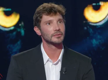 Belve, Stefano De Martino nega di aver tradito Belen: “Mai avuto amanti. Sanremo? Farei fatica a dire di no” – VIDEO