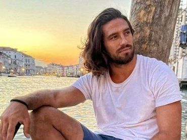 Alvise Rigo da urlo in mutande, le foto social