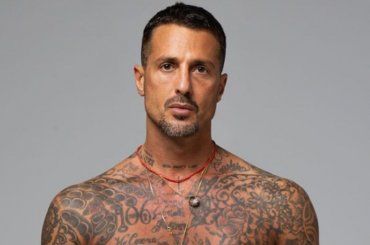 Polemica su Fabrizio Corona: migliaia di euro per le interviste in Rai