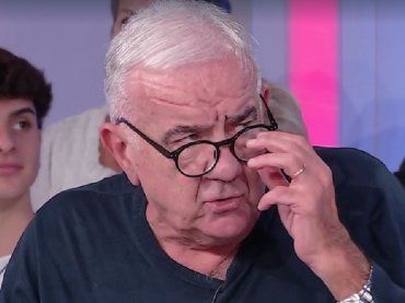 Citofonare Rai2, scoppia la lite tra Gene Gnocchi e le due conduttrici: l’artista lascia lo studio