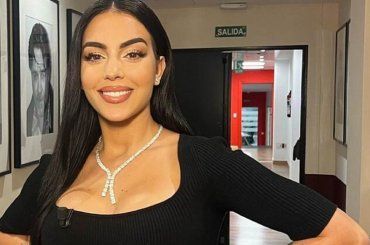 Georgina Rodriguez troppo sensuale: costretta ad abbandonare lo stadio