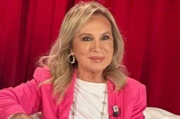 Ballando con le Stelle, l’invito della Lambertucci diventa un caso: l’ira di Selvaggia Lucarelli