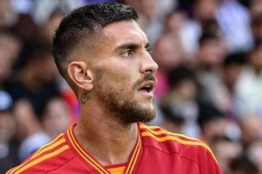 Serie A, Lorenzo Pellegrini sarebbe nei guai: denunce per stalking. Lui risponde così