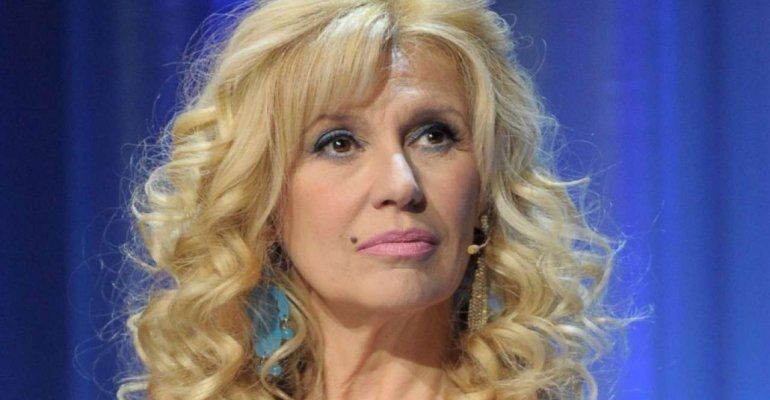 Tale e Quale Show, infortunio per Maria Teresa Ruta: permanenza nel programma a rischio?