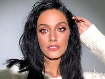 Oriana Sabatini si sposa? Arriva la foto social che non lascia più dubbi