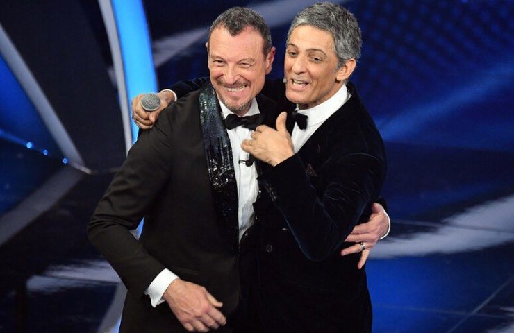 Sanremo 24 - Amadeus e Fiorello insieme per la finale