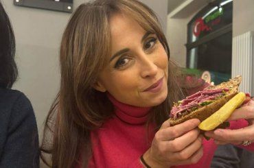 Benedetta Parodi pazza per il pastrami, soddisfatta pubblica tutto su Instagram
