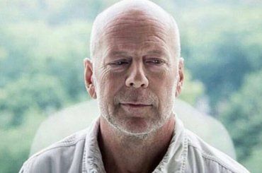 Bruce Willis e la sofferenza da bambino, perché veniva chiamato “buck buck”