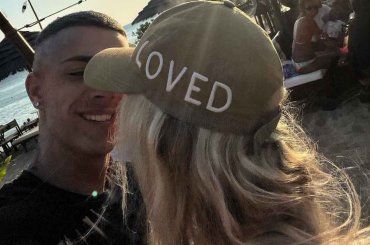 Chanel Totti e il fidanzato su una Lamborghini a 150 all’ora: polemiche sui social