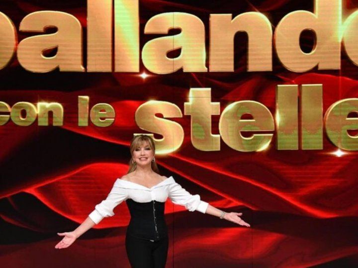 “Ballando”,  a fine esibizione Milly sbianca: Rosanna Lambertucci non si rialza da terra