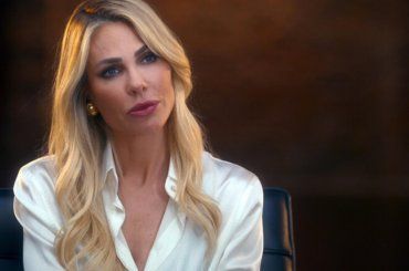 Ilary Blasi, il profilo della conduttrice: vita privata, carriera e tanto altro