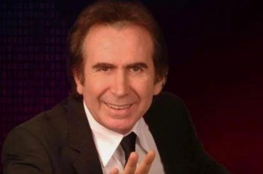 Giucas Casella, l’aneddoto sulla sua infanzia è tremendo: salvato in extremis dalla madre