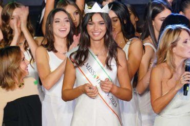 Francesca Bergesio è Miss Italia: scopriamola insieme in alcuni scatti sui social | FOTO