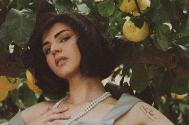 Sara Penelope Robin, chi è la tiktoker napoletana diventata famosa per i suoi monologhi