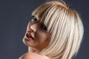 Veronica Peparini, mostra la pancia: fan commossi | “Amori miei” commenta Muller