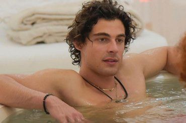 Grande Fratello: Vittorio Menozzi piange e Anita spiega la sua teoria