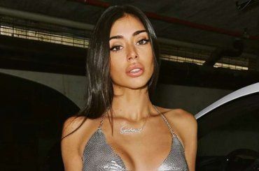 Angelina Lacour, fidanzata di Sfera Ebbasta manda in visibilio i fan: lo scatto mette in mostra le forme