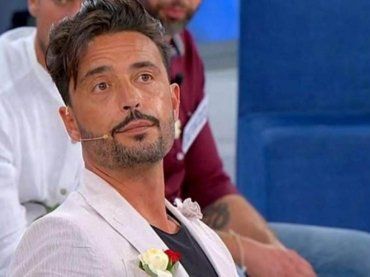 A Uomini e donne ritorna Armando Incarnato: dopo Ida Platano sul trono arriva un altro scoop