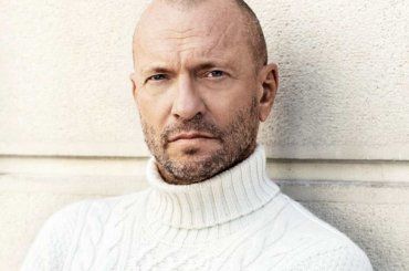 Biagio Antonacci pubblica per i suoi 60 anni una inedita foto col figlio di 2 anni