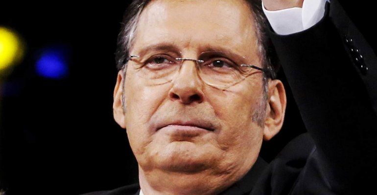 Fabrizio Frizzi, il grande ritorno in tv con lo storico “Scommettiamo Che”: la reazione di Carlotta Mantovan