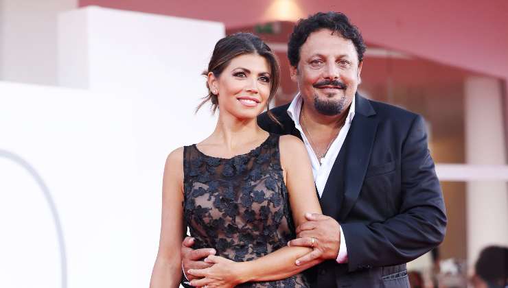 Flora Canto e Enrico Brigano