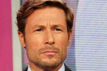 Rovinosa caduta per Massimiliano Ossini, il primo ciack di “Linea bianca 24” inizia col botto