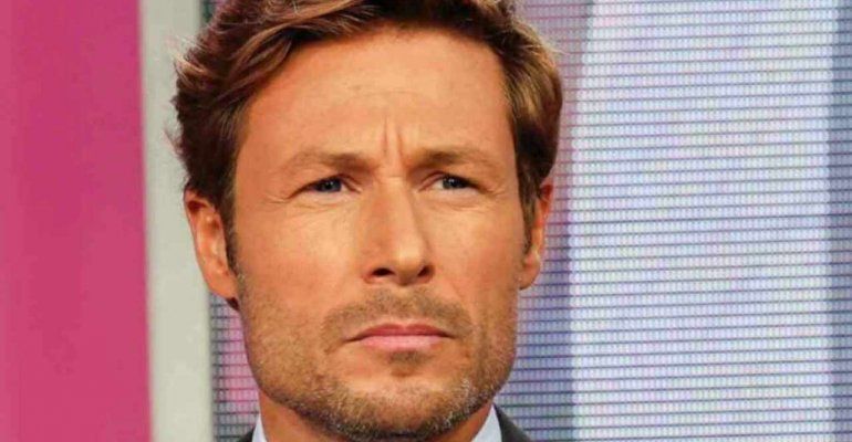 Rovinosa caduta per Massimiliano Ossini, il primo ciack di “Linea bianca 24” inizia col botto