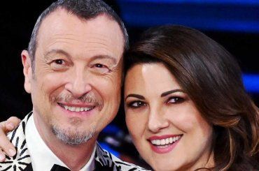 “Mi è saltato addosso”, Giovanna e la verità che scotta: la reazione di Amadeus