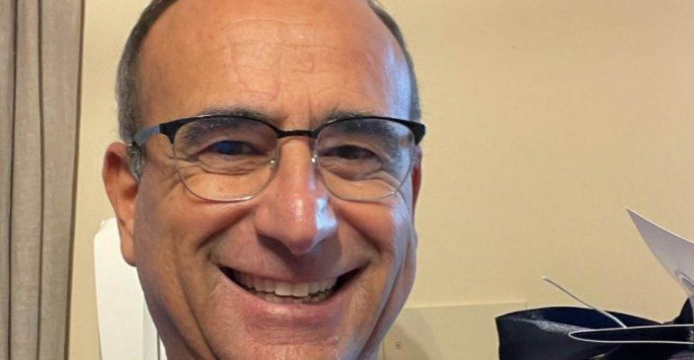 Ha una reggia al posto della casa, Carlo Conti è qui che vive: davvero notevole