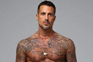 Fabrizio Corona, Natale in clinica: con lui anche Carlos: “Torneremo presto”