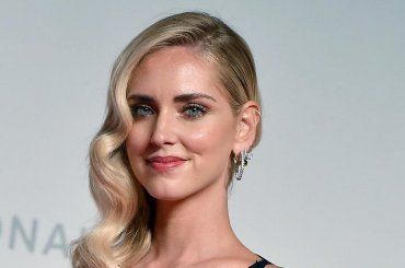 Il governo aiuta Chiara Ferragni con 1,67milioni di euro per le sue attività, scoppia la polemica