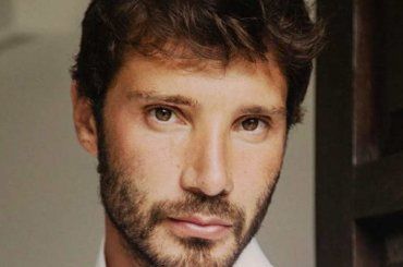 Stefano De Martino cambia vita e casa, le FOTO impressionano il web