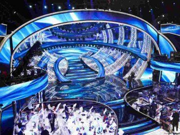 Il palco dell’Ariston per la prima volta senza fiori, il motivo della decisione