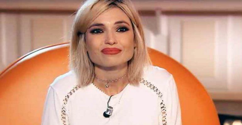 Carlotta Mantovan, la speranza è l’ultima a morire: giorni decisivi per la vedova di Frizzi