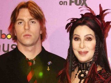 Cher chiede la tutela legale del figlio, sta molto male e non risponde delle sue azioni