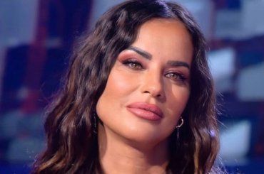 Antonella Mosetti ‘approvata’, la showgirl ammutolisce tutti: lo zoom è d’obbligo