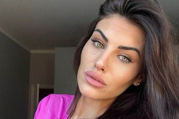 “Come mangio le piadine”, Carolina Stramare sconvolge tutti: probabilmente solo lei fa così