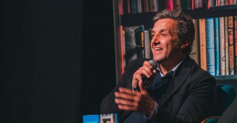 Flavio Insinna: “Era il mio sogno nel cassetto”, purtroppo il conduttore non l’ha mai realizzato