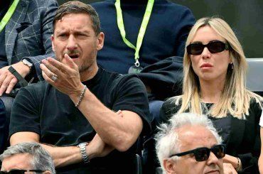Noemi Bocchi, qual è stato il primo regalo che Totti le ha fatto? Il costo è da capogiro