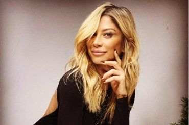 Maddalena Corvaglia ritrova ‘la sua mora’ ma non si tratta della Canalis: l’amicizia impensabile