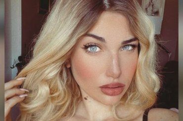 Robersha, nota tiktoker, è incinta: il VIDEO ha emozionato i fan, chi è la giovane ragazza