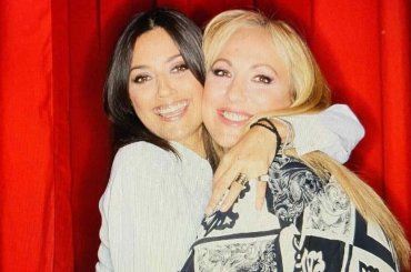 Alessandra e Rosita Celentano, l’augurio di buon anno è un invito all’amore