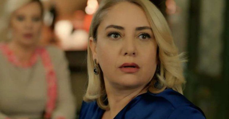 Terra Amara, chi è Sibel Tascioglu, la perfida Şermin nella famosissima serie tv