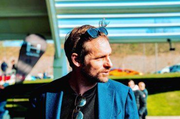 Tommaso Trussardi posta una foto e i fan impazziscono, di chi si tratta?