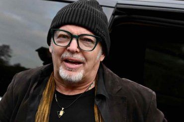 ‘Ped* satanista’, Vasco Rossi: “Quest’ultima mi mancava”, la reazione del cantante alle nuove accuse