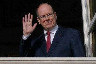 Alberto Di Monaco presenzia al Festival, il sovrano in visita privata in Italia