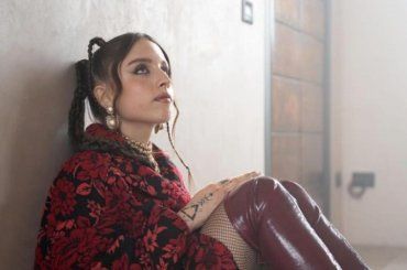 Angelina Mango in serie difficoltà: “Aiuto, non posso girare così”: è accaduto subito dopo Sanremo