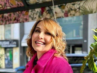 Barbara D’Urso senza luci e filtri, nella realtà è così – FOTO